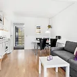 1 Bedroom Lovely In *