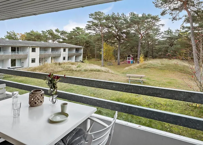 1 Bedroom Lovely In *